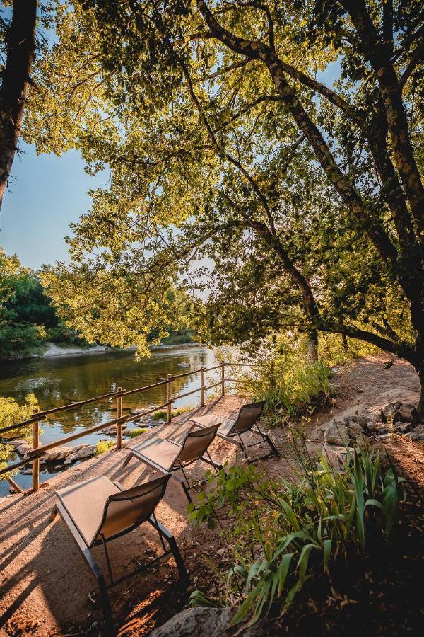 Rives D'Arc Otel Vallon-Pont-dʼArc Dış mekan fotoğraf